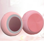 Beauty equipment for facial cleansing and makeup removal