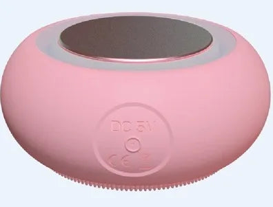 Beauty equipment for facial cleansing and makeup removal